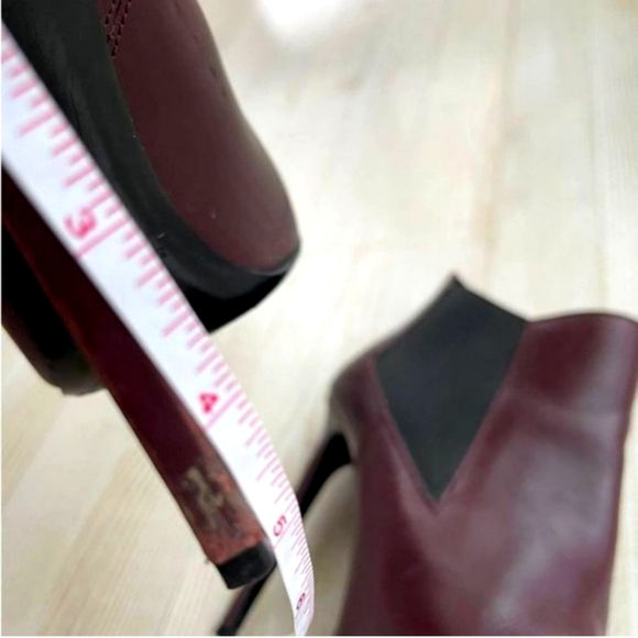 𝅺Saint‎ Laurent Paris Stiletto Ankle Boots - Picture 10 of 11